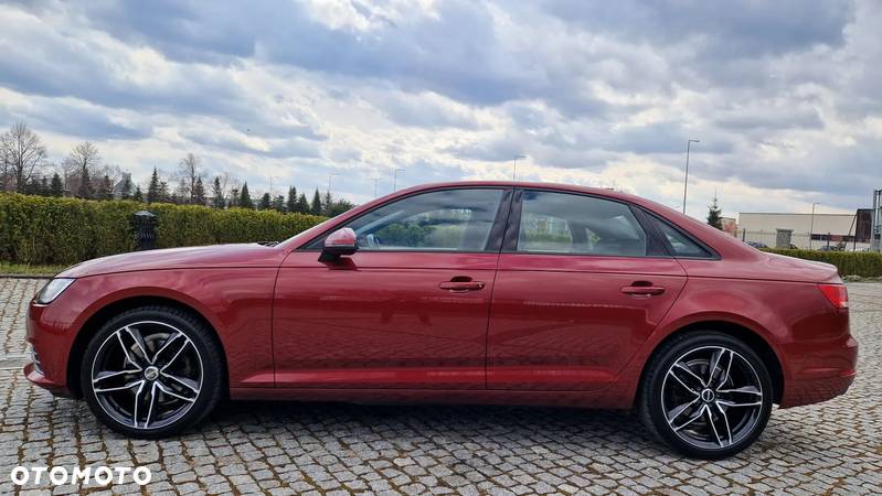 Audi A4 2.0 TFSI ultra Sport S tronic - 8