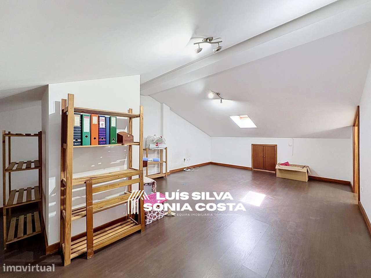 Moradia T4 com Jardim, Pátio, Ótimas Áreas & Excelente...-36