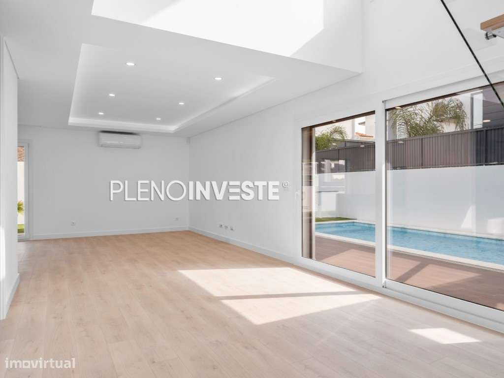 Fantástica moradia contemporânea isolada de gaveto V4 com piscina-11
