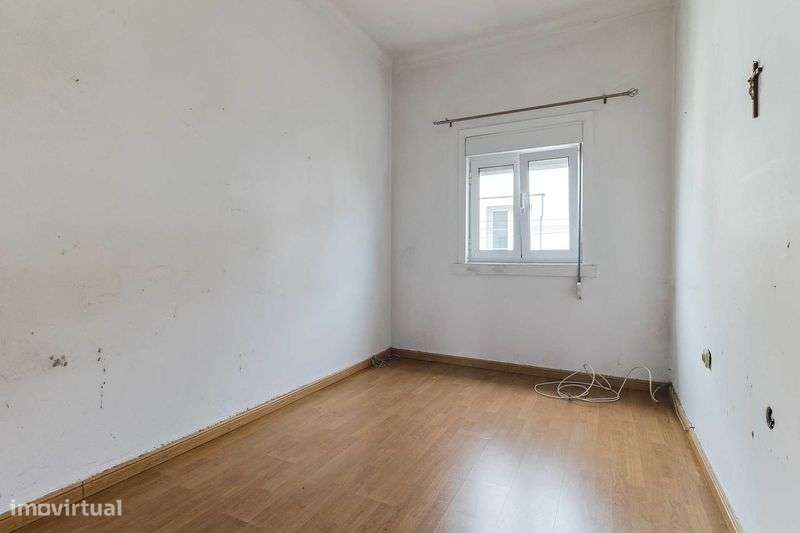 Moradia S. Martinho dos Bispo- Investimento - Grande imagem: 4/10