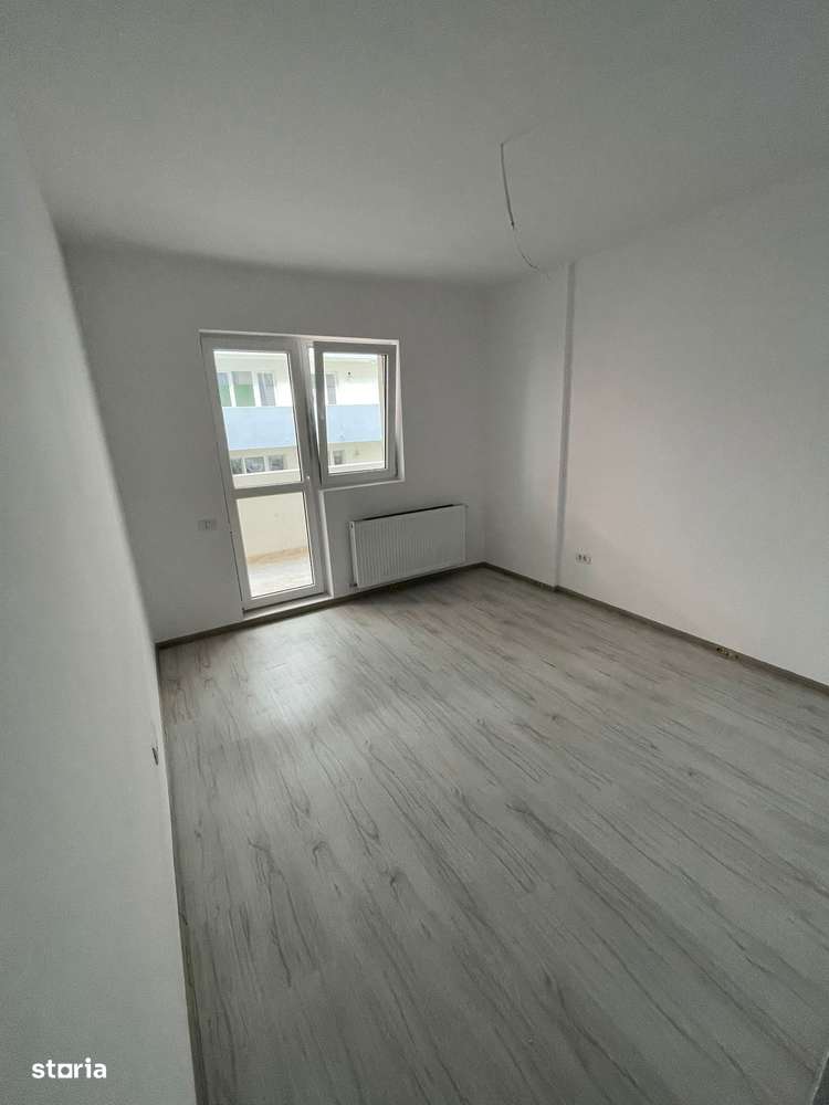 PROMOTIE!!! Garsoniera spatioasa 37mp , Metrou Aparatorii Patriei - Imagine principală: 3/4