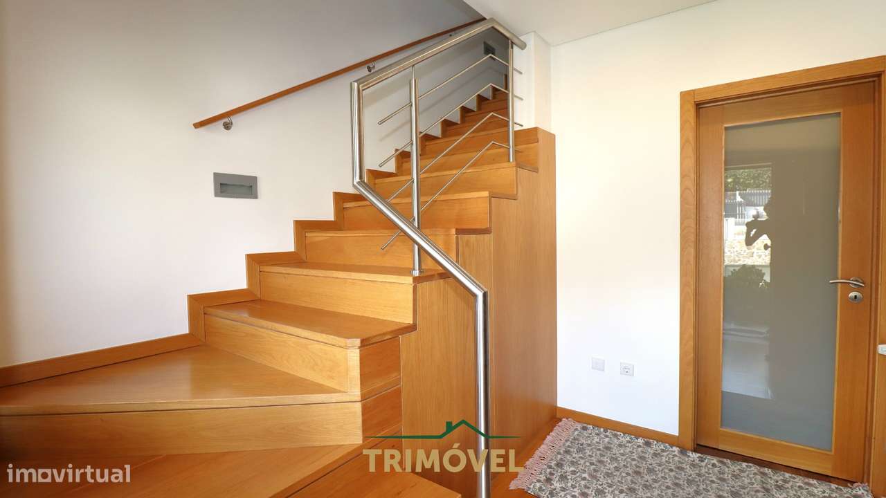 Moradia T3+1 para arrendamento em Carregosa, Oliveira de Azeméis - Grande imagem: 3/31