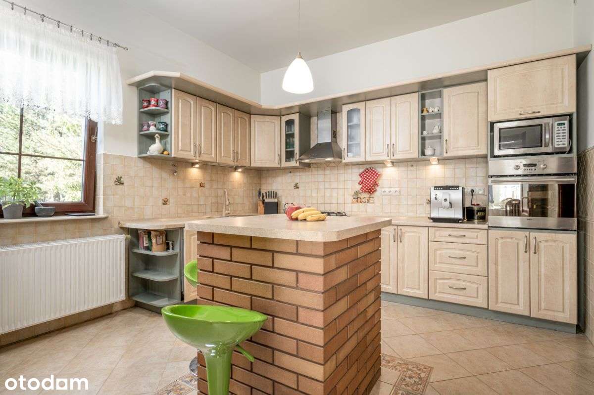 Dwór z duszą – unikatowy dom w stylu pałacowym-11