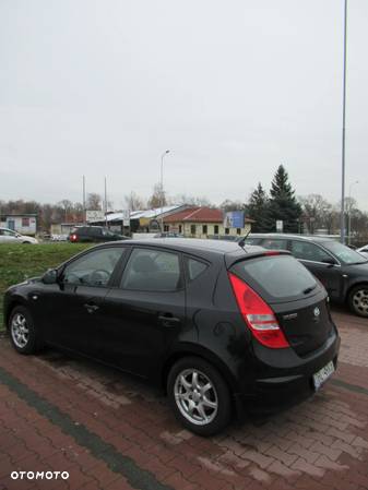 Hyundai I30 1.4 Base + - 14