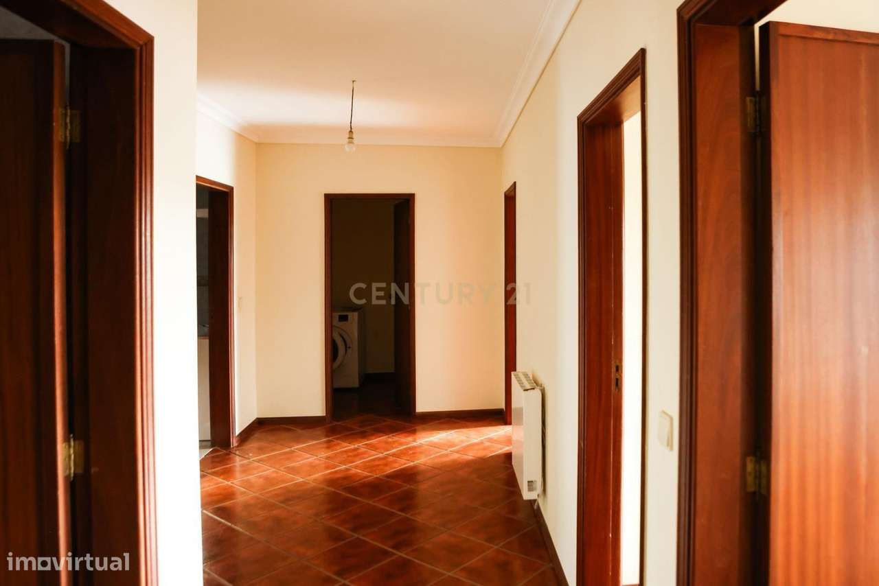 Apartamento T3 em Mira com garagem fechada-4
