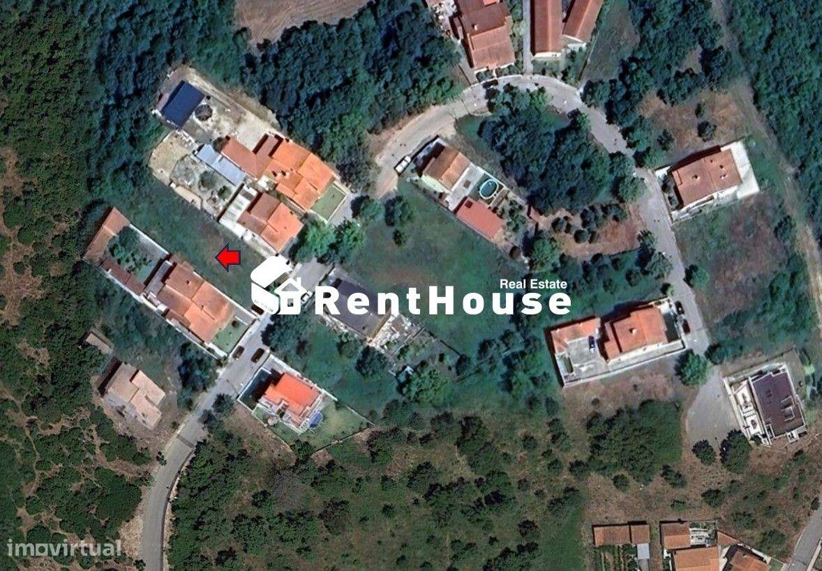 Terreno para construção - Grande imagem: 1/4