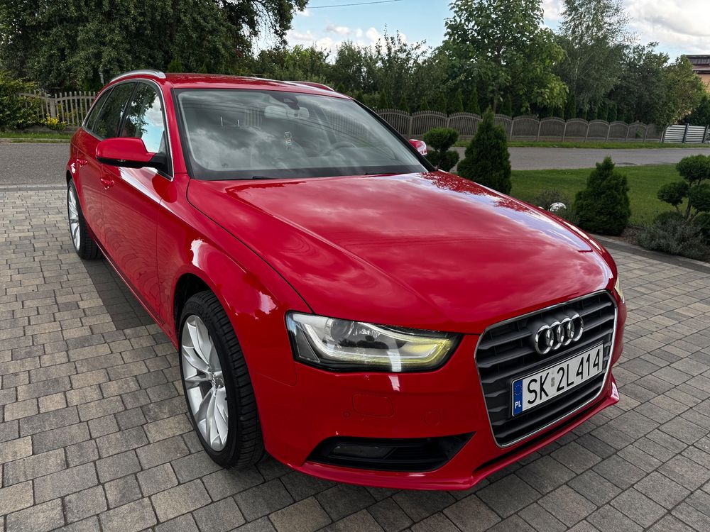 Audi A4 B8 (2007-2015) 2.0 TDI DPF Attraction 2012
