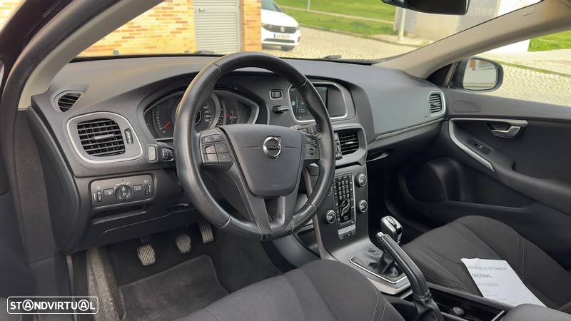 Volvo V40 2.0 D2 Kinetic - 13