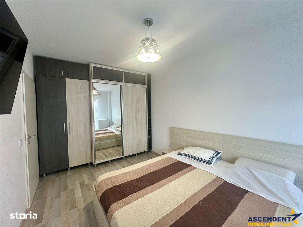 Apartament decomandat, zona Coresi, Tractorul, 2 locuri parcare, Braso - Imagine principală: 4/20