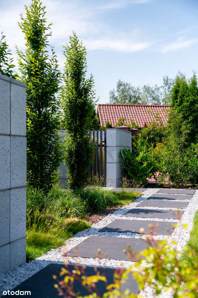 Nowoczesny, funkcjonalny dom w Kołobrzegu-3