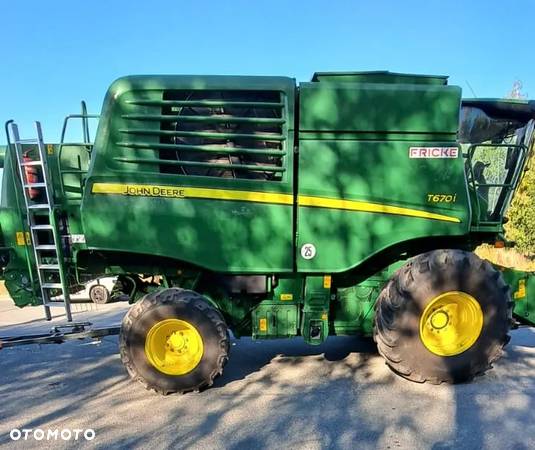 John Deere - 5