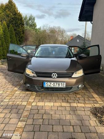 Volkswagen Jetta 1.2 TSI Comfortline - 5