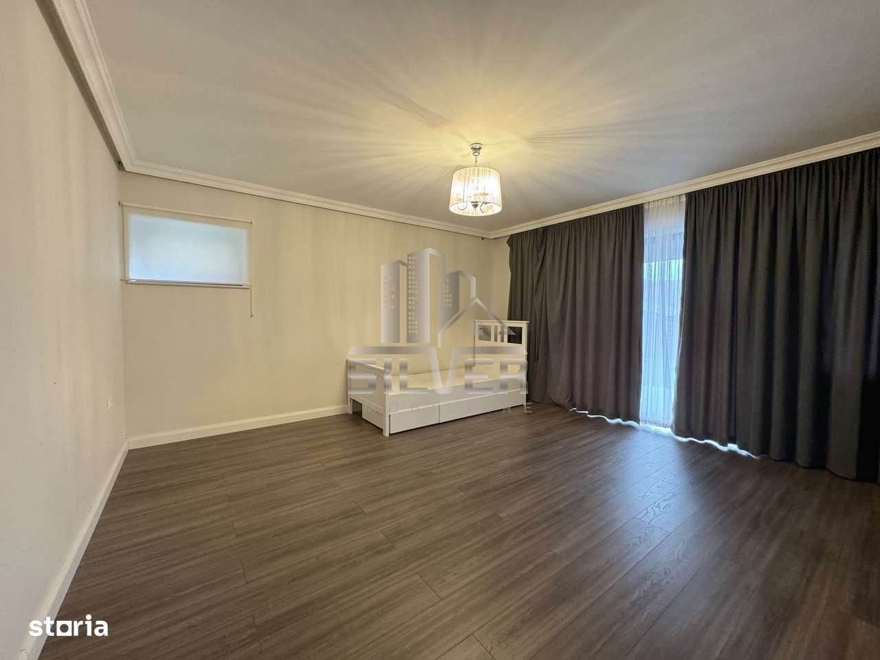 Casa moderna cu teren de 280 mp  la 5 minute de Vivo!-14