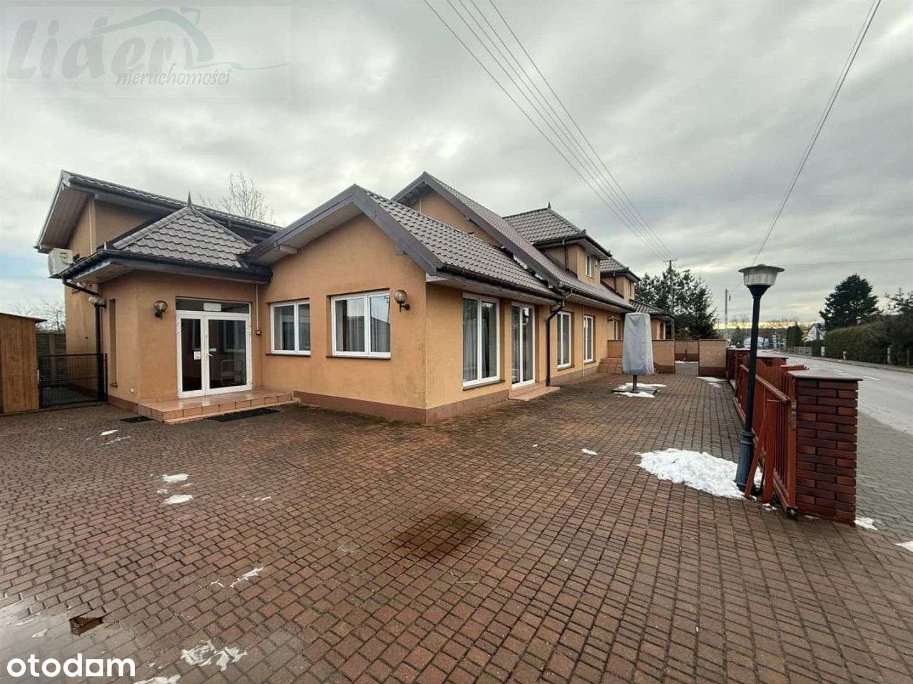 Lokal użytkowy, 530 m², Konopnica-1