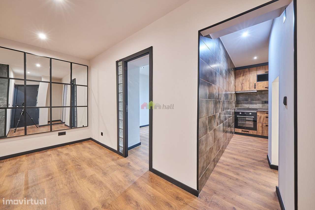 Apartamento T2 remodelado em Lisboa-10