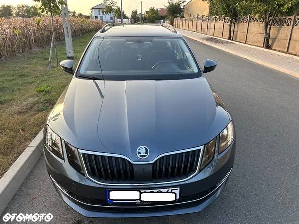 Skoda Octavia 2.0 TDI Ambition DSG - 18