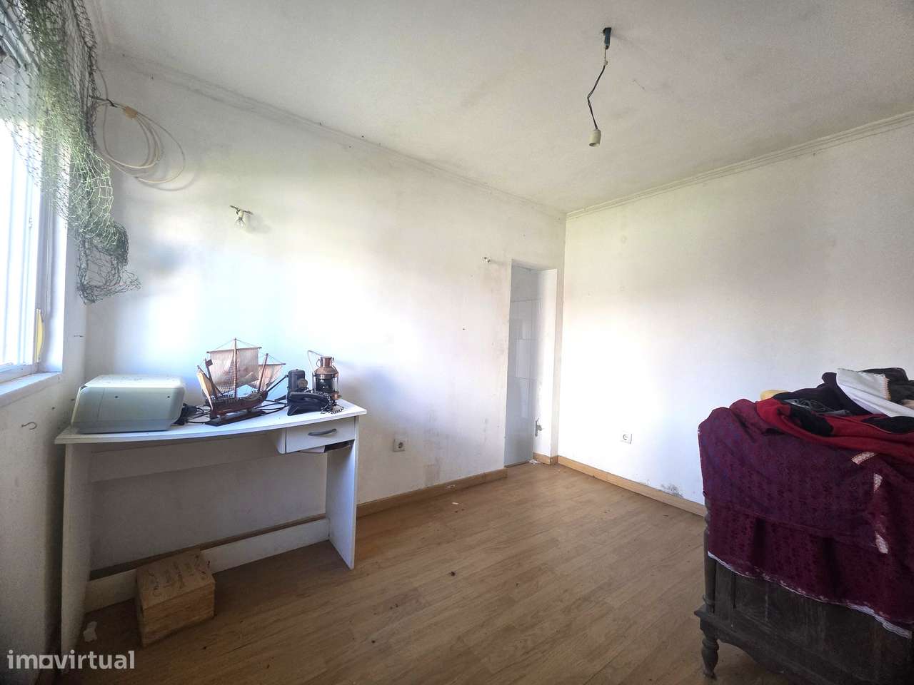 Lote de Terreno com Moradia – Oportunidade de Investimento-30