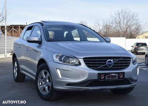 Volvo XC 60 D4 AWD Geartronic Kinetic - 1