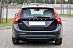 Volvo V60 D2 Momentum - 19