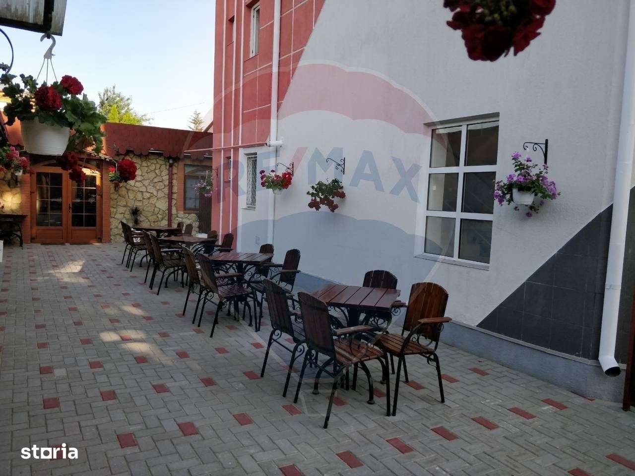 Spațiu comercial de 350 mp de vânzare în zona Piața Centrală Galați - Imagine principală: 3/6