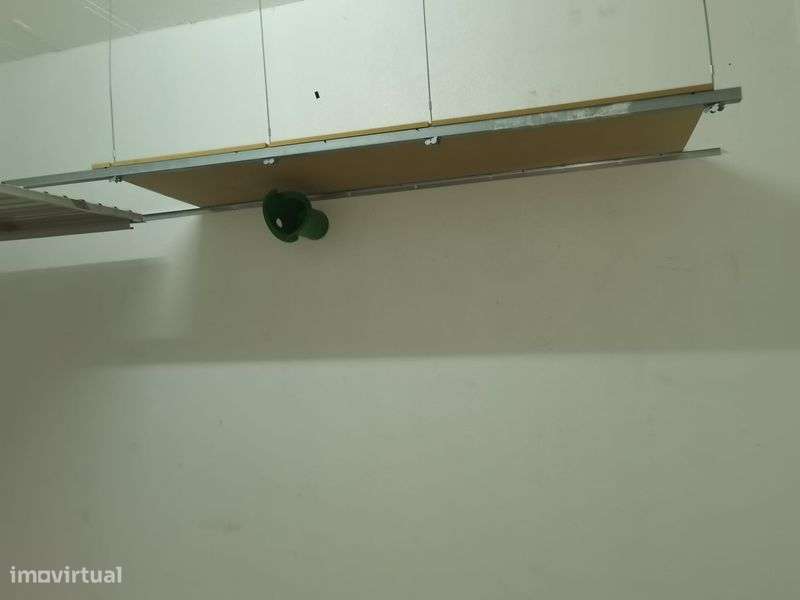 Garagem arrendar - 30 m2  no Feijó - Grande imagem: 5/7