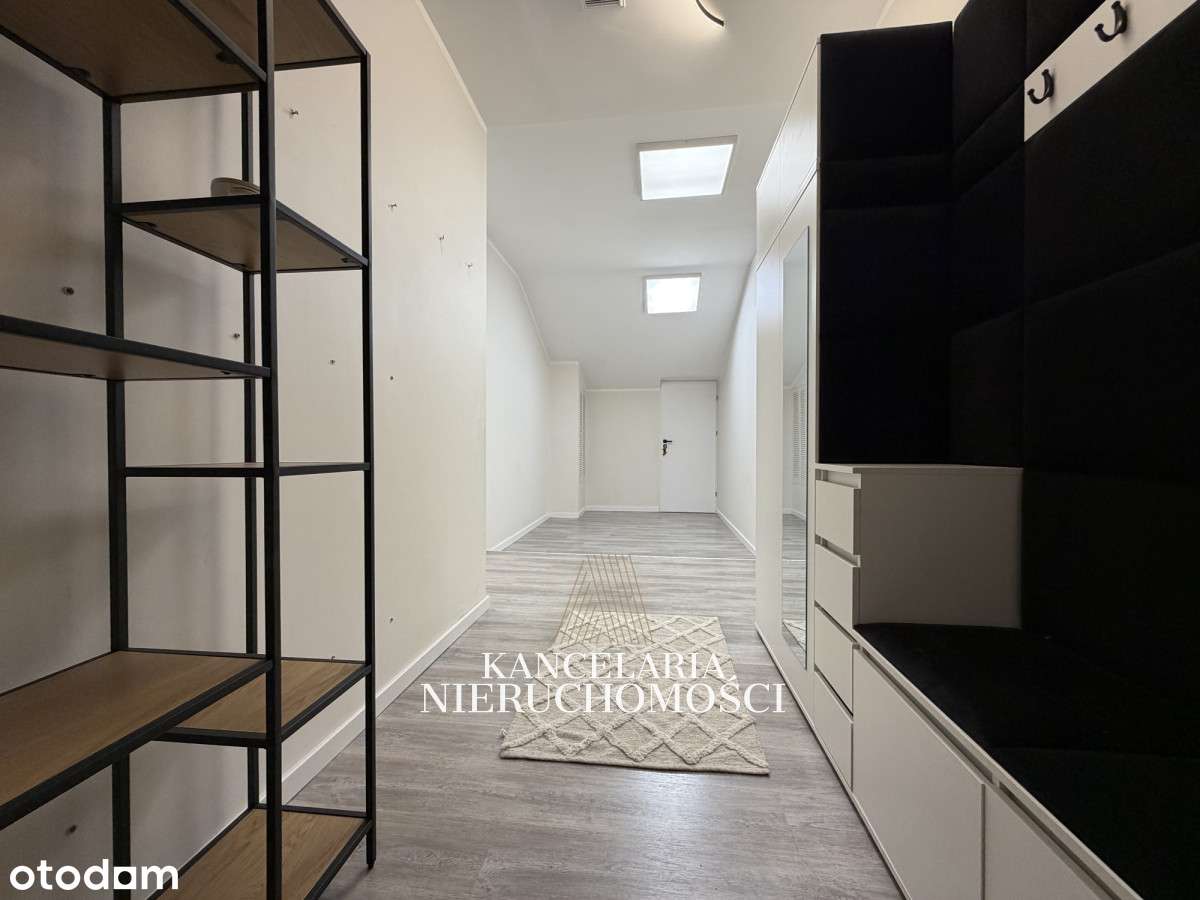 Duże mieszkanie + dwa miejsca parkingowe!-5