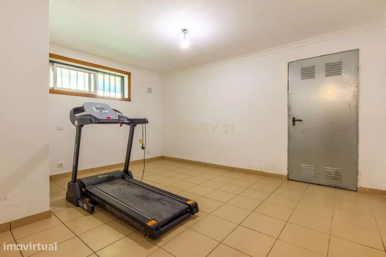 Moradia exclusiva no Estoril-18