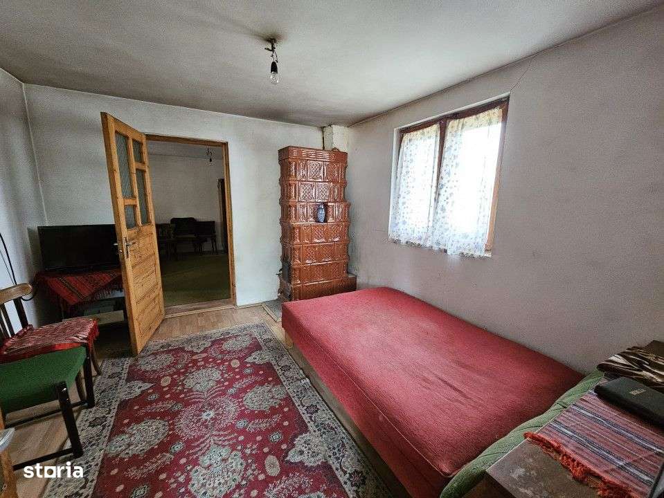 Vanzare casa P+1, in comuna Danesti, la 10 km distanta de Tg. Jiu - Imagine principală: 3/10