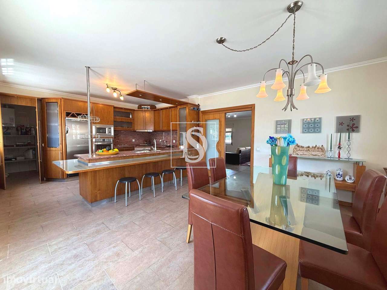 Moradia T3+1  em Chafé | Com garagem | Perto da Praia-11