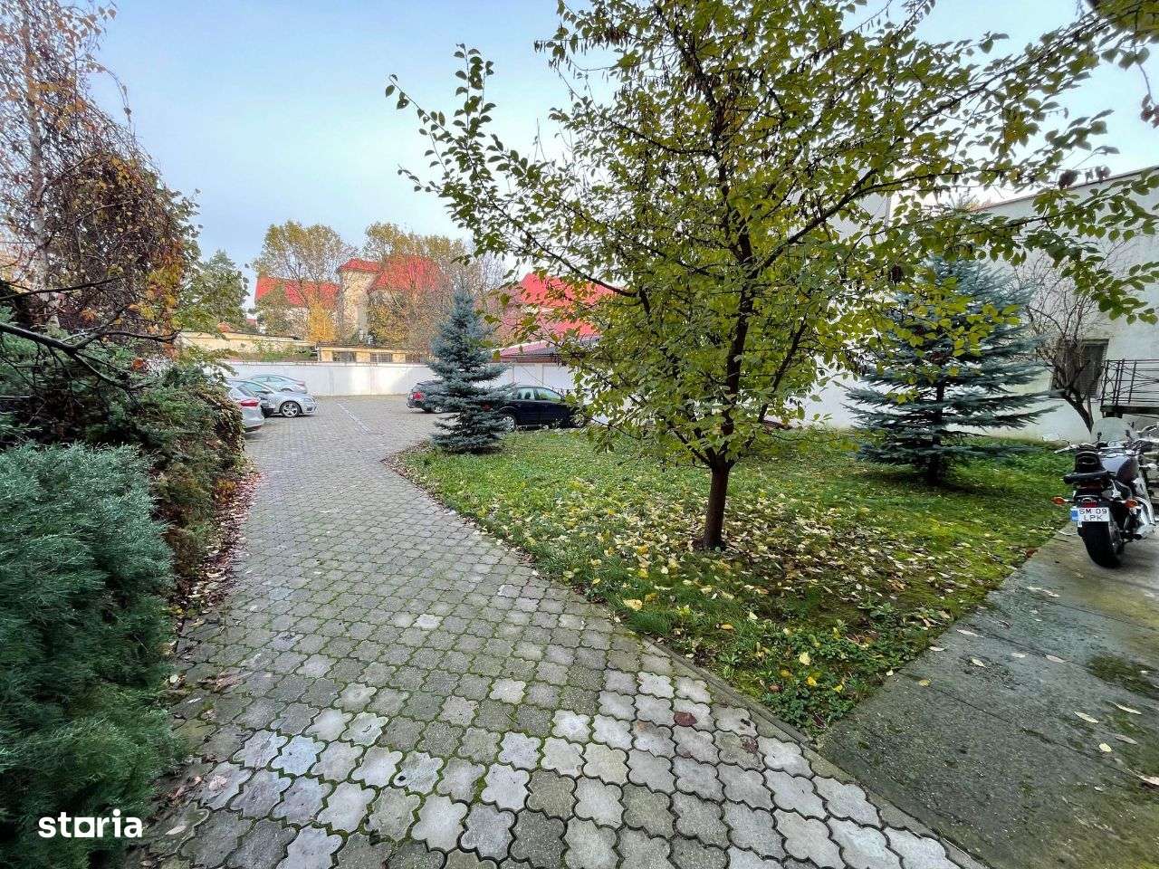 Apartament in asociatie + garaj , parcare , beci str. Marsillia - Imagine principală: 2/10