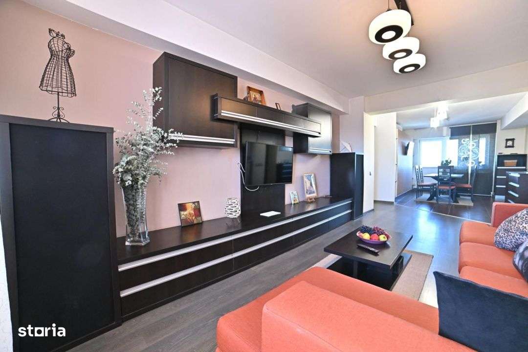 Apartament de Vanzare, Suprafata generoasa -  complet utilat/mobilat,-1