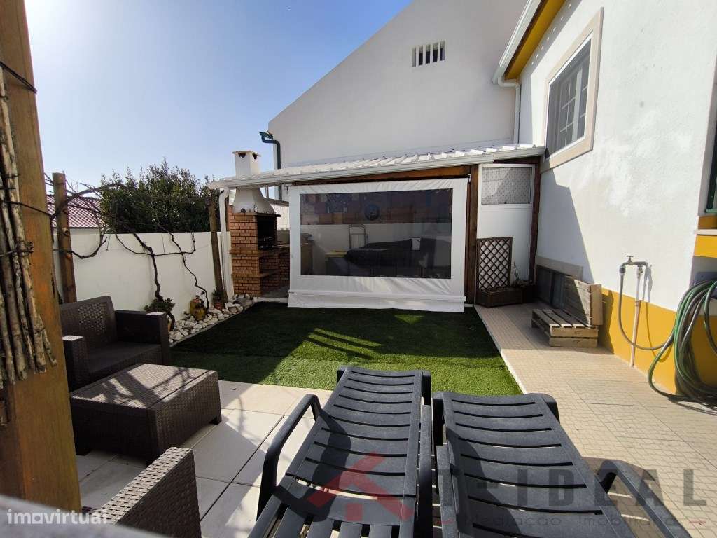 Moradia T3+1 próxima das praias-24