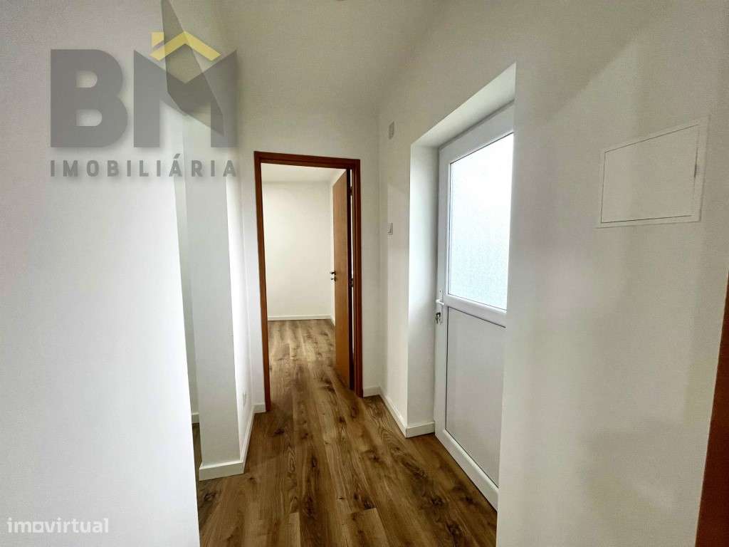 Moradia T2 remodelada na cidade de Castelo Branco-12