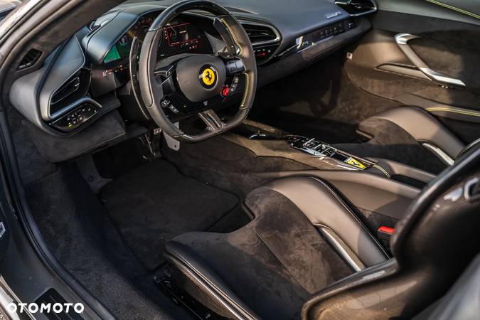 Ferrari 296 GTB - 11