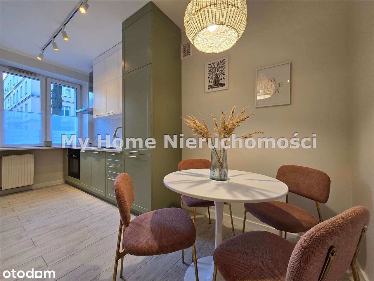 Stylowe, nowoczesne mieszkanie w centrum miasta-4