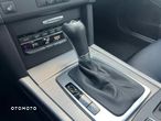 Mercedes-Benz Klasa E 250 T CDI DPF BlueEFFICIENCY Automatik Avantgarde - 22