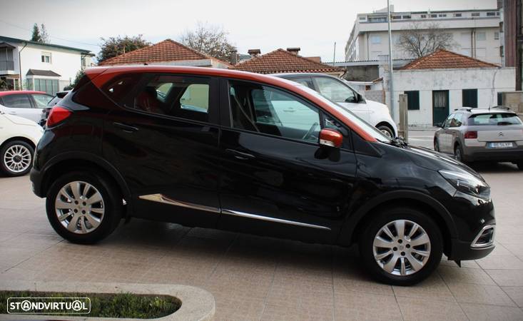 Renault Captur 1.2 TCe Exclusive EDC - 4