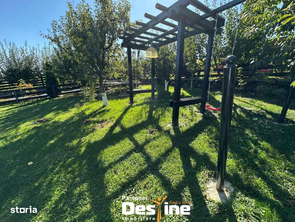 Bucovina Mica - Proprietate cu potential turistic in Tatarusi - Imagine principală: 5/12