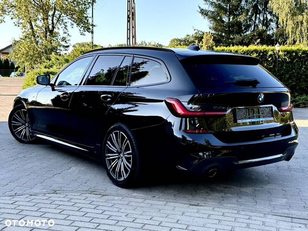 BMW Seria 3 318d M Sport Shadow - 18