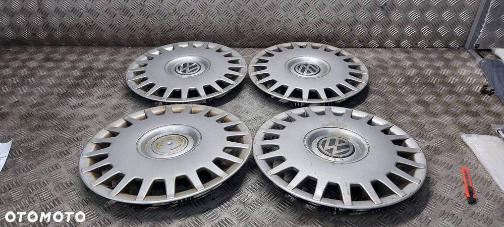 DEKIELEK KOŁPAK FELGI KOMPLET 1J0601147H KOŁPAKI VOLKSWAGEN 15" - 1