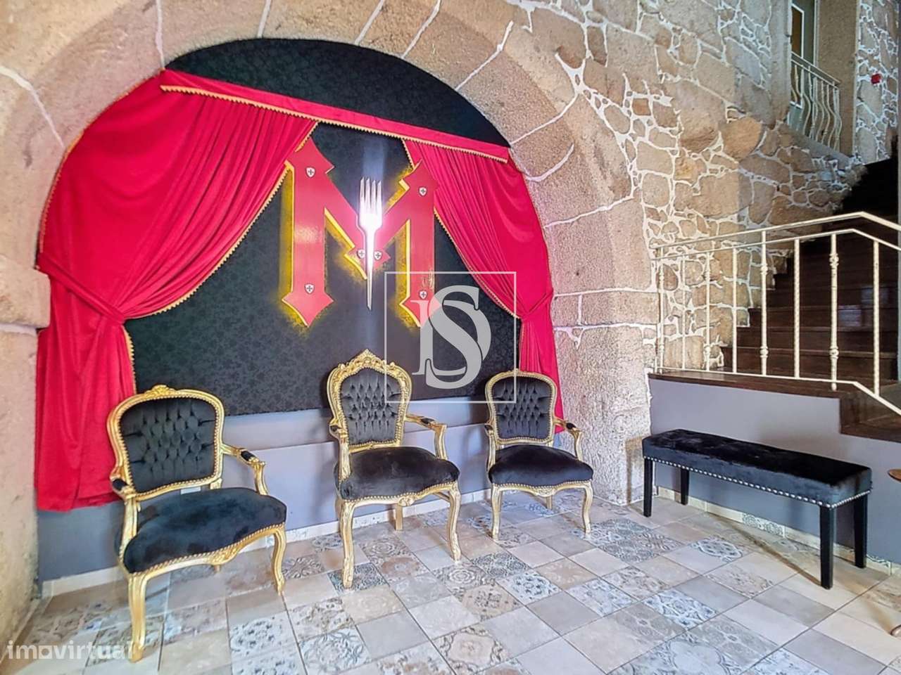 Trespasse de Restaurante no centro de Gondomar.-6