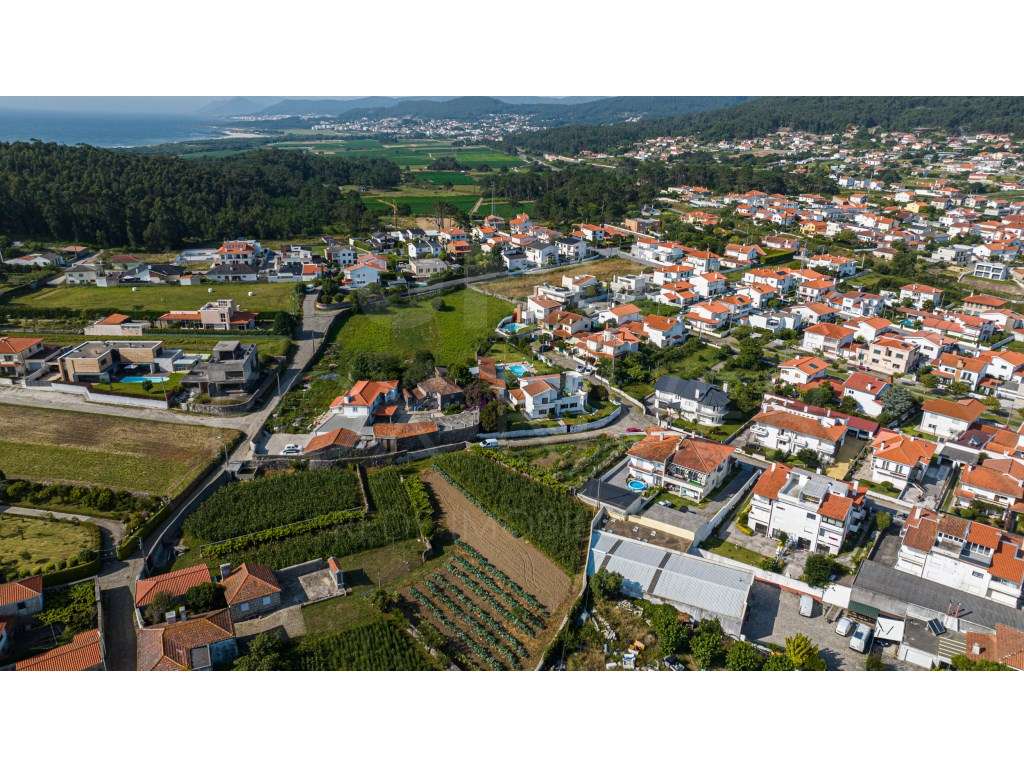 Moradia T4+1 - Carreço - Grande imagem: 4/46