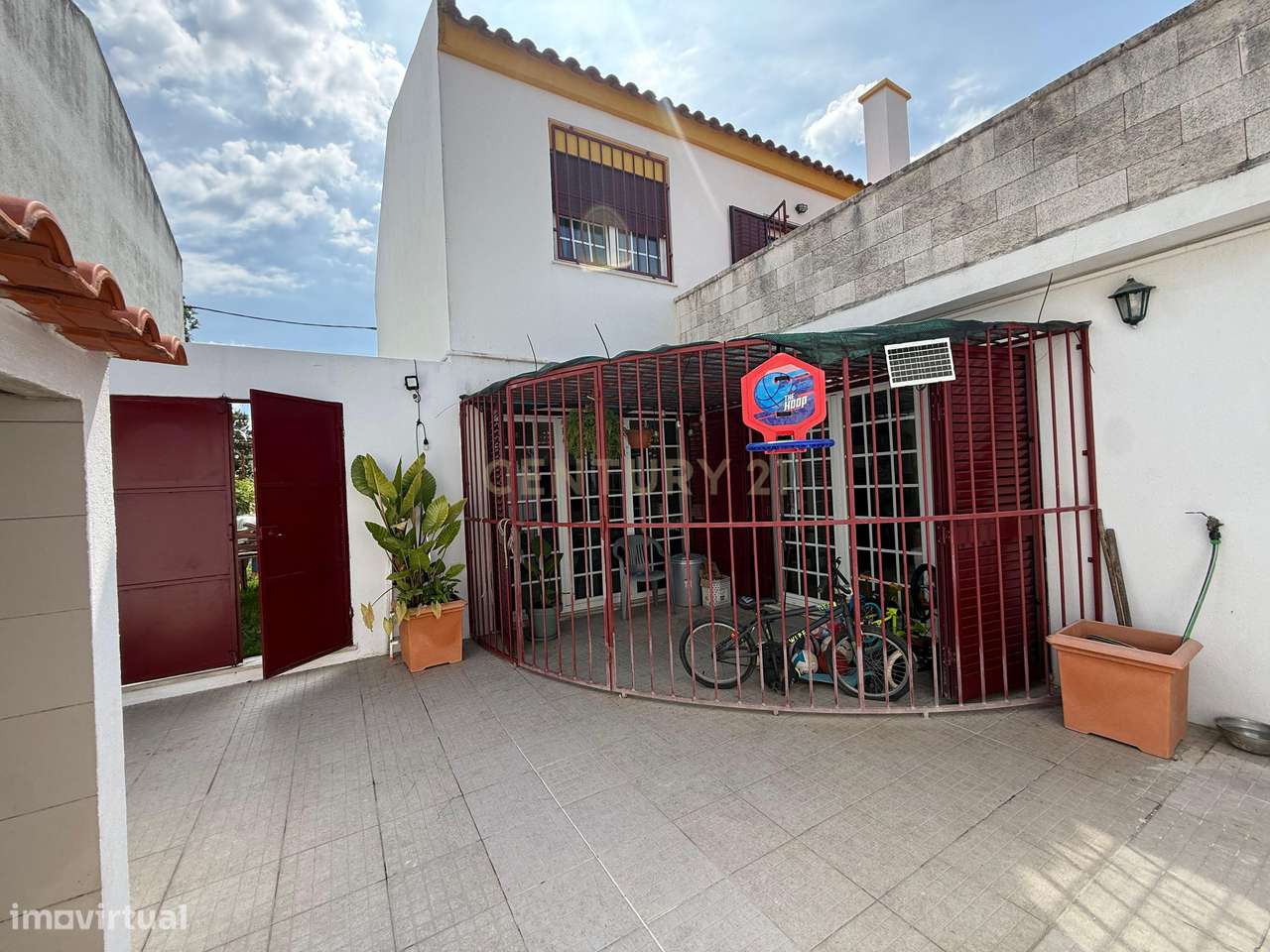 Moradia T4  em Vendas de Azeitão com jardim-21