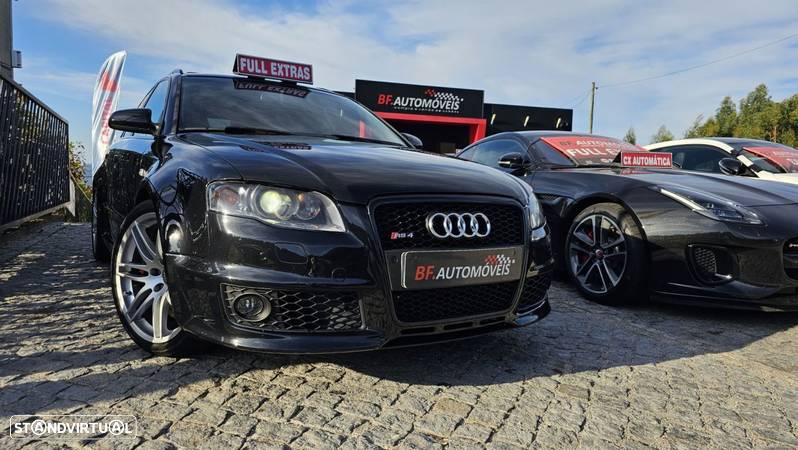 Audi RS4 Avant 4.2 V8 - 16