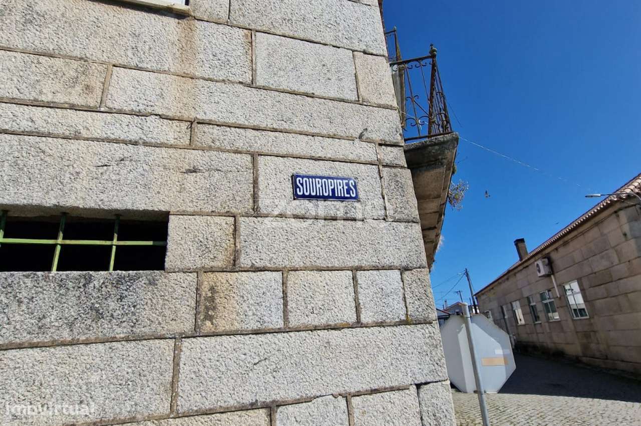 Moradia para recuperar | Souso Pires - Grande imagem: 4/9