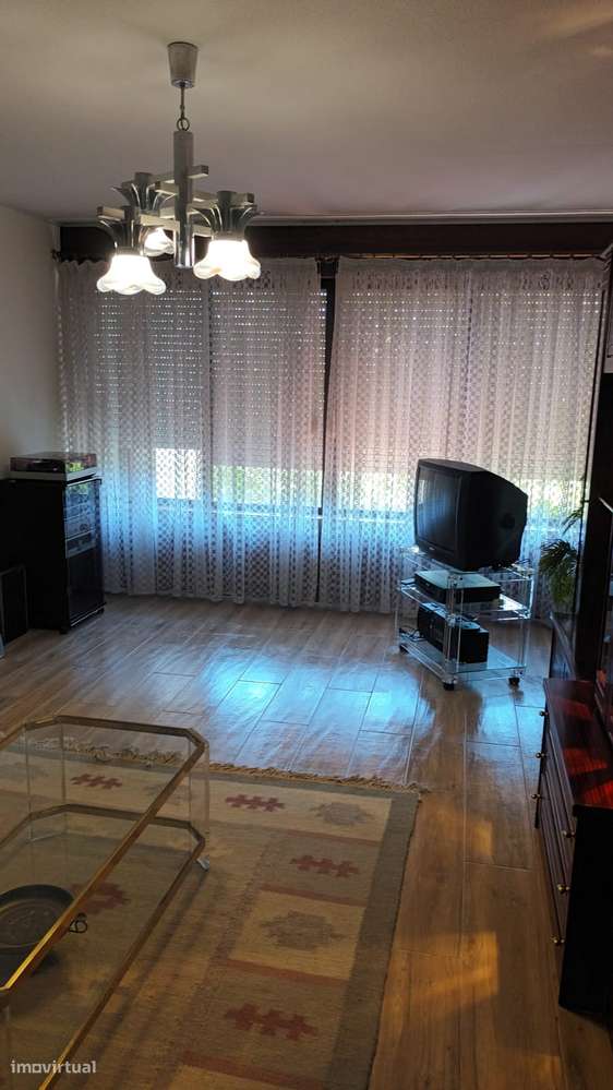 Arrendamento de apartamento T3 - Fonte Nova, Benfica - Grande imagem: 4/13