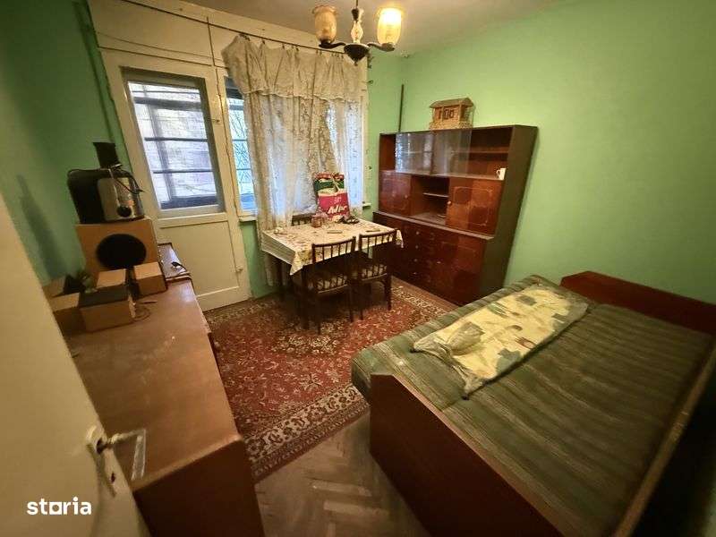Ofer spre vanzare Apartament 3 Camere decomandat Etaj 3 Micro 16 - Imagine principală: 4/8
