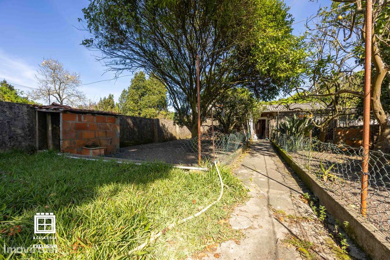 Moradia no centro de Ovar com excelente potencial - Exclusivo-10