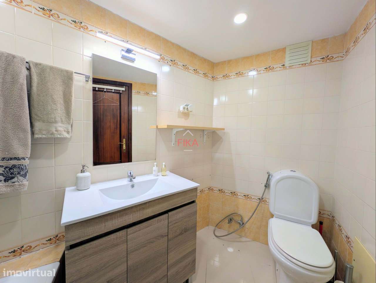 T2 luminoso com vista desafogada e elevador-17