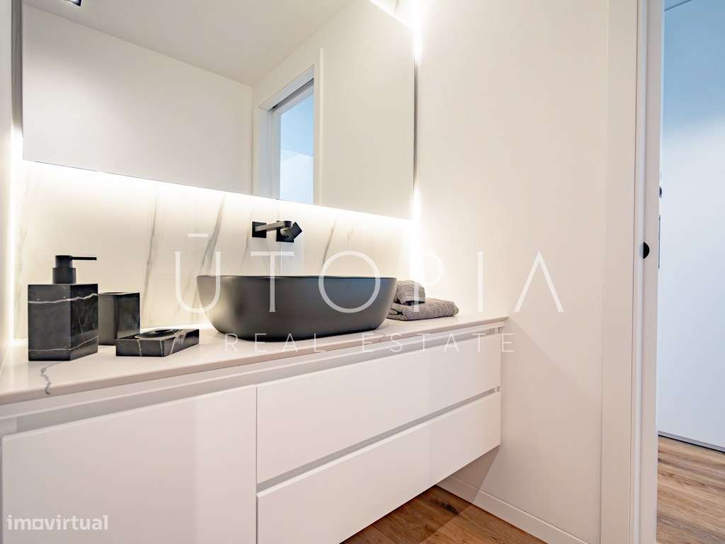 T4 novo com terraço, sala de cinema e piscina - D. João III Prestig...-25